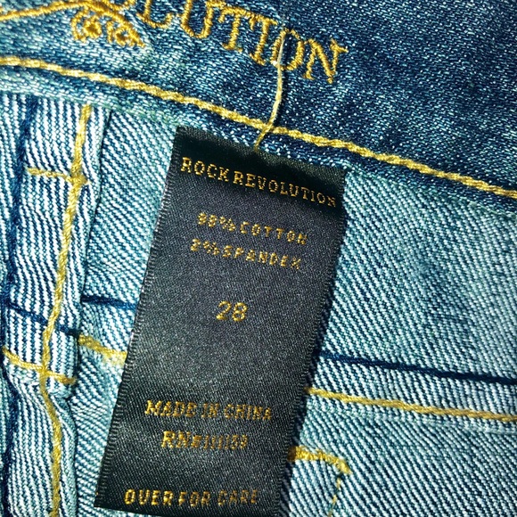 Rock Revolution Capri Jeans Sz 28 women’s - Picture 3 of 6